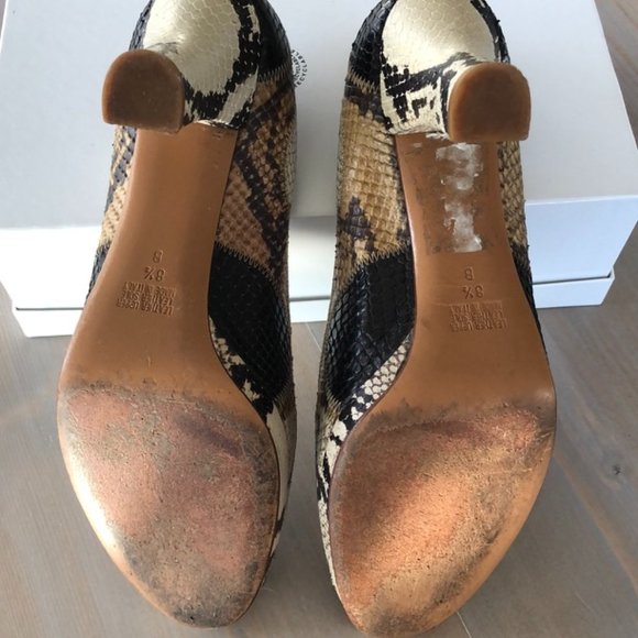 Saks Fifth Avenue Snakeskin Pattern Multi-color Leather Pumps - Picture 8 of 8